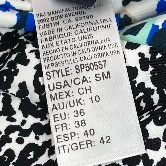 NWT * SPLENDID One Piece Halter Swimsuit in Tropic Spots One - Picture 9 of 13